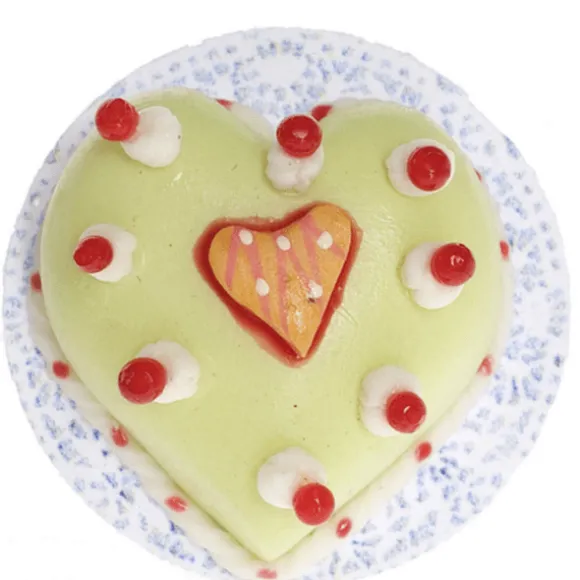 Dollhouse Miniature Heart Cake