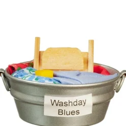 Dollhouse Miniature Washtub with Laundry